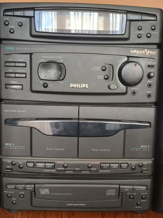 музичний центр philips