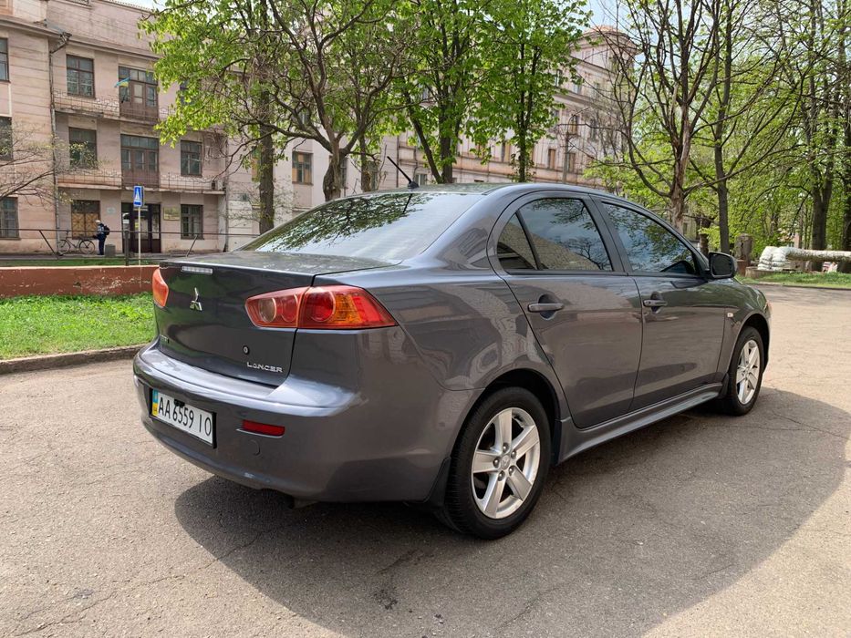 Mitsubishi Lancer 2.0 ГБО 2009 год.