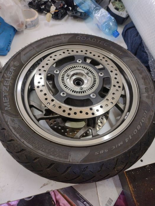 Koło przód Suzuki Burgman K7