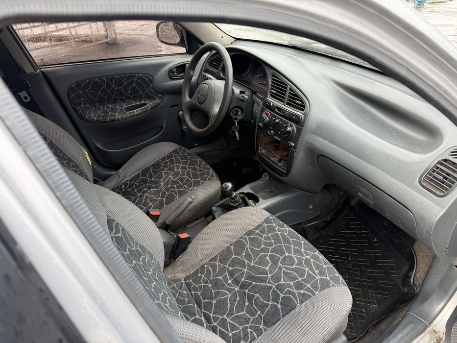 Део Ланос 2003 рік.