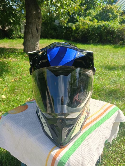 Мото  шолом f2  б/у