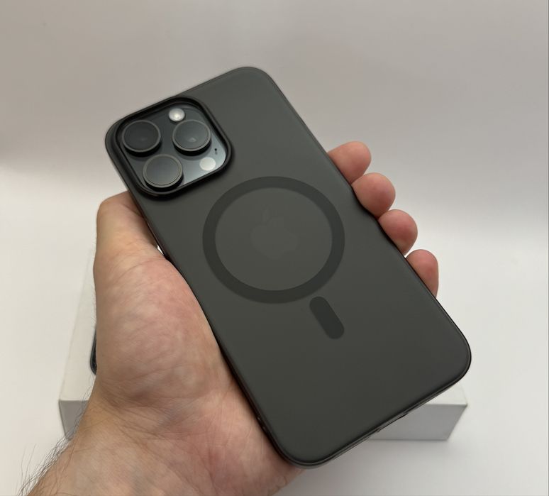 Матовый тонкий чехол на IPhone 16 Pro Max Black, от 11 Pro до 17/Air