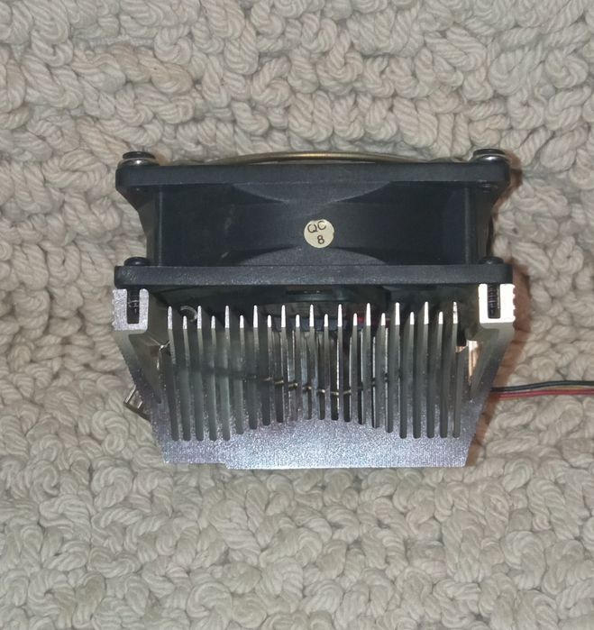 Продам кулер вентилятор для ЦП АМД TITAN