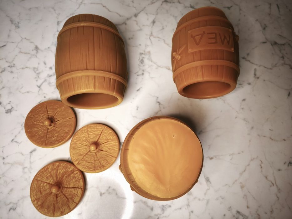 Воскова бочечка для меду  500 мл. 100% бджолиний віск. Еко тара.