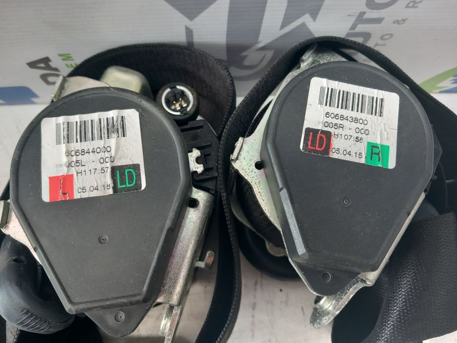 Cinto de segurança frente esquerdo e direito Smart Forfour