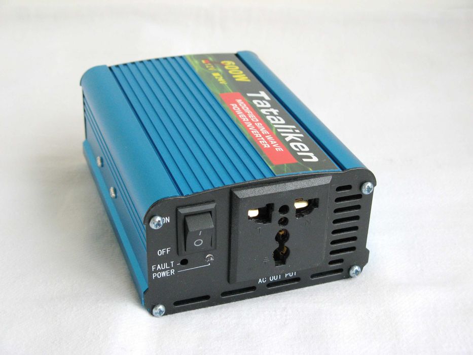 Инвертор 600Вт Преобразователь напряжения 12 - 220В