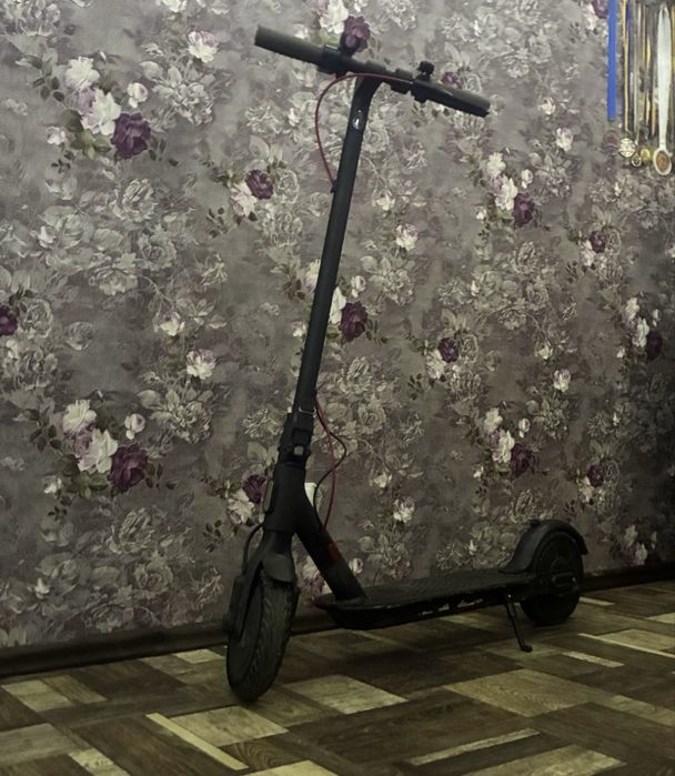 Електро самокат.