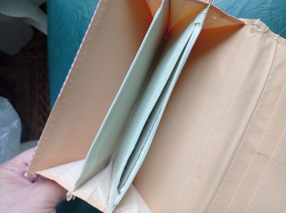 Гаманець для дівчинки