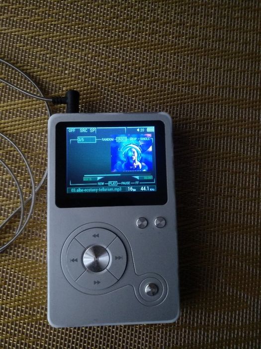 Плеєр Hidizs AP100