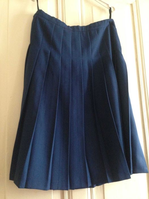 Spódnica granatowa L