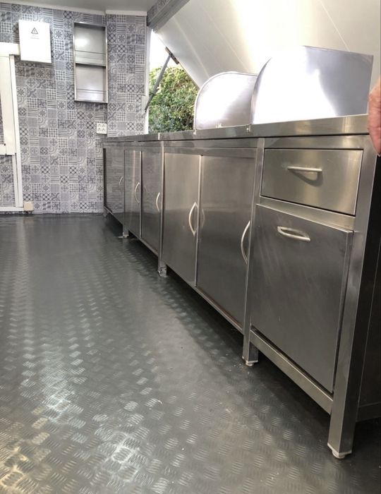 Street food/ reloutebar