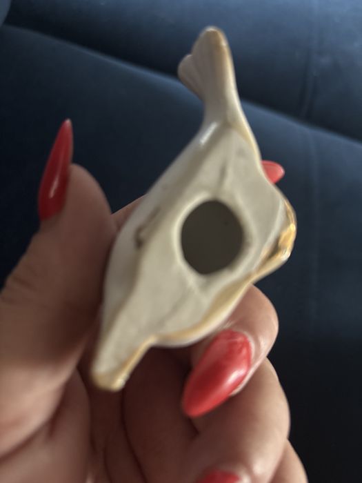 Stara porcelanowa foczka
