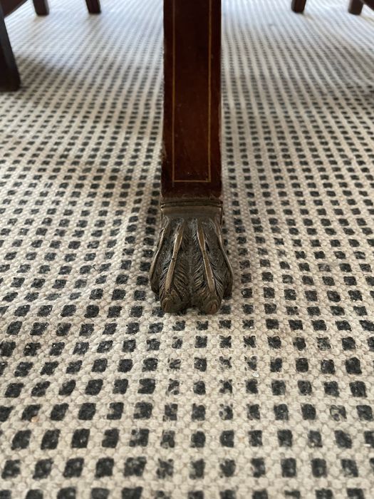 Mesa jantar extensível + 4 cadeiras