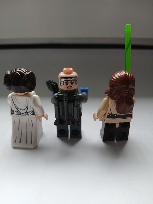 9Figurki Lego Star Wars Leia, Qui-Gon Jinn, Bo-Katan Kryze
