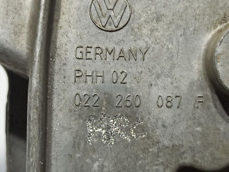 SOPORTE DO ALTERNADOR VOLKSWAGEN TOUAREG (7LA) V6