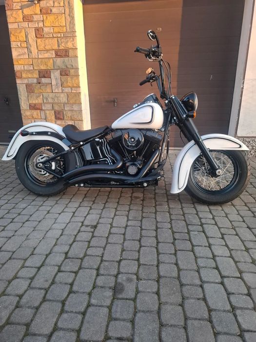 Harley-Davidson Softail Slim Harley-davidson fls softail  slim 2012