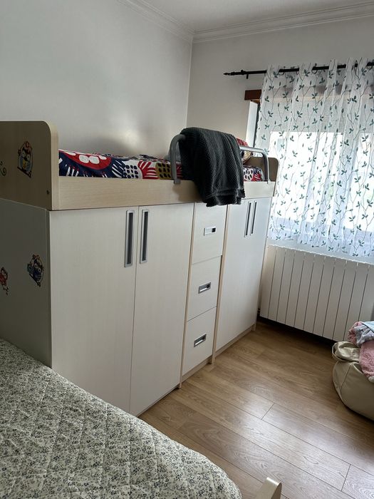 Beliche com armário