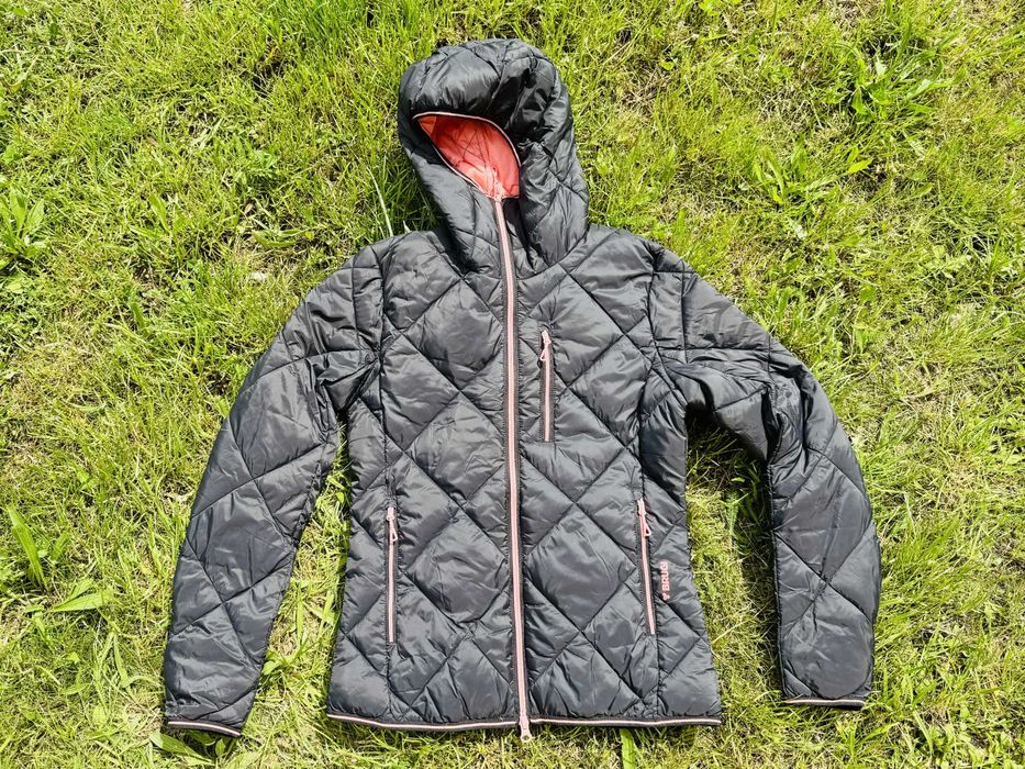 Жіноча куртка, пуховик Brugi