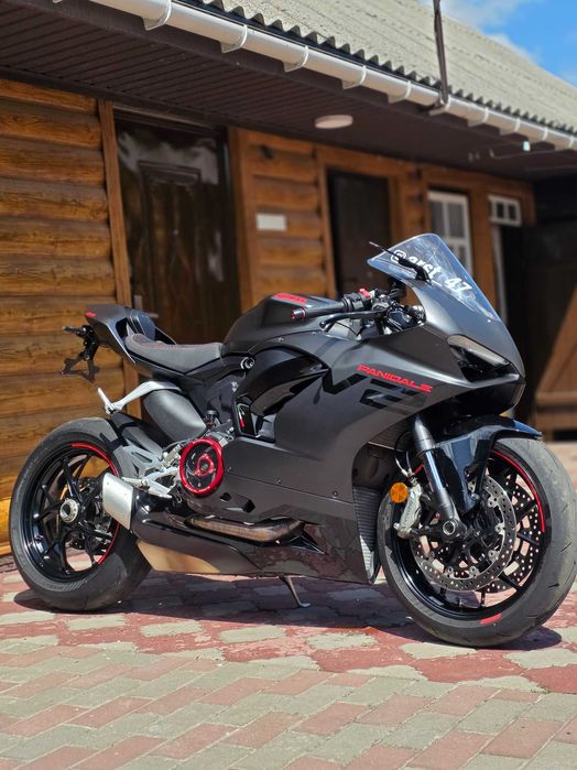 Ducati Panigale v2 2024