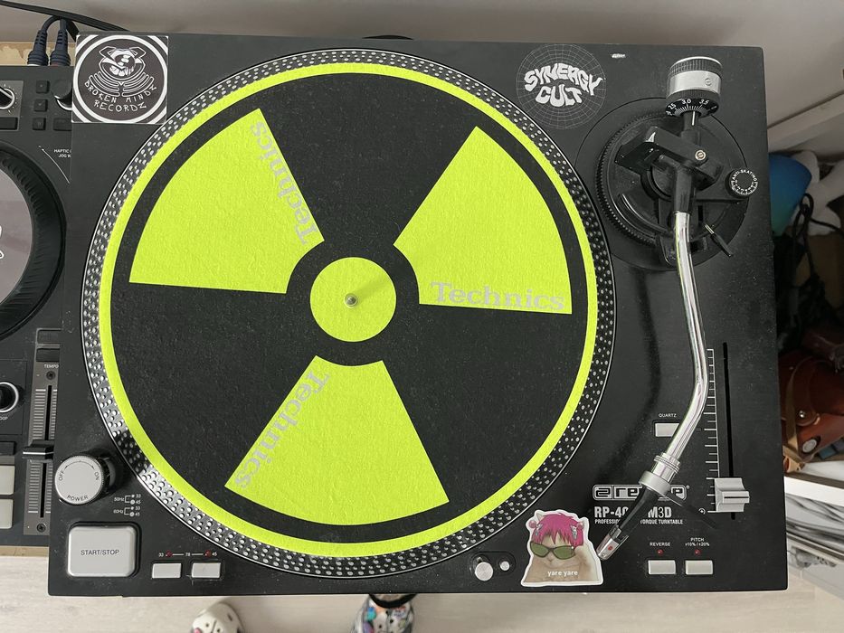 Gramofon Reloop RP  4000 M3D