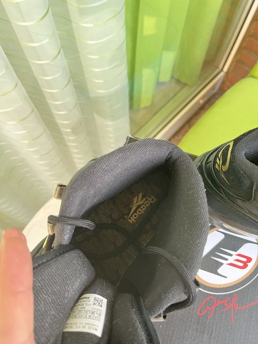 Кроссовки Reebok Question Mid Gold/Black 42,5 Maison Margiela Type