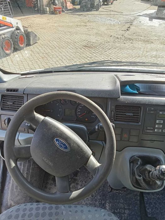 Ford transit 350E 2.4