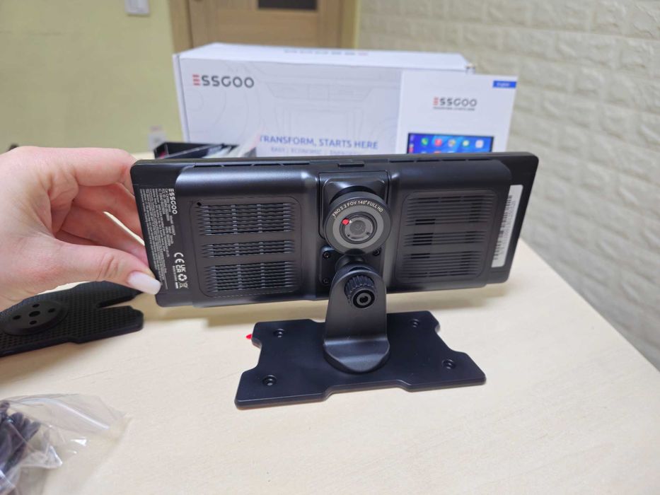 Авто монітор ESSGOO 1025SCP 10.26" IPS CarPlay BT5.3 FM AUX