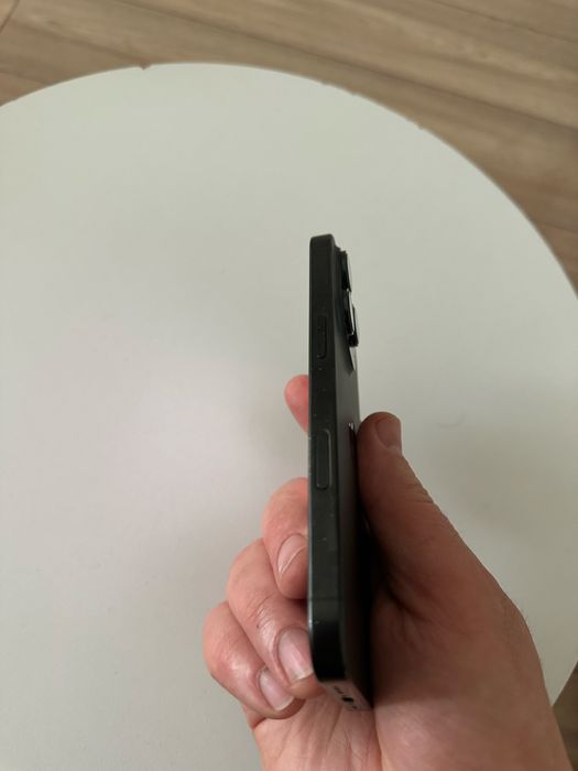 iphone 16 pro 128 gb black ideał bat 90% komplet