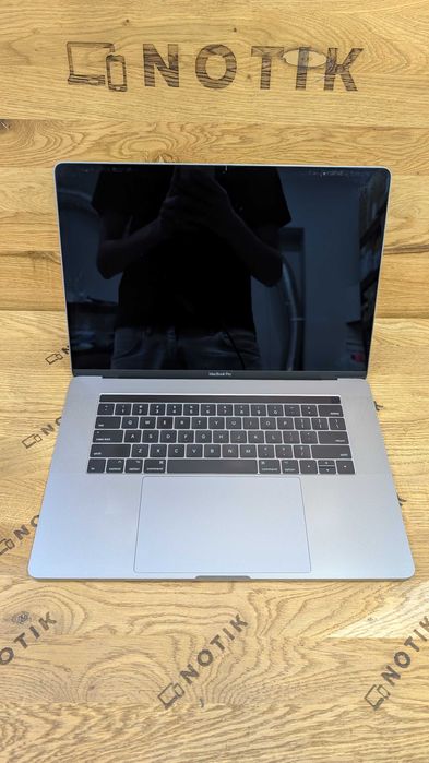 Apple MacBook Pro 15