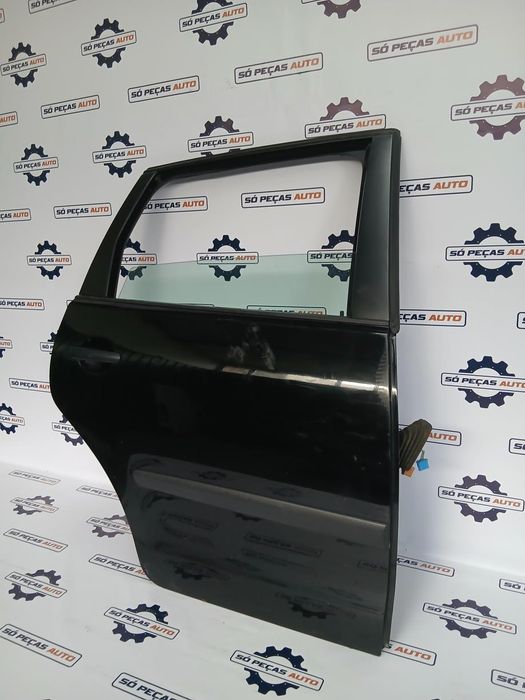 PORTA TRASEIRA ESQUERDA PRETO VOLKSWAGEN POLO 1.2 12V ANO: 2009