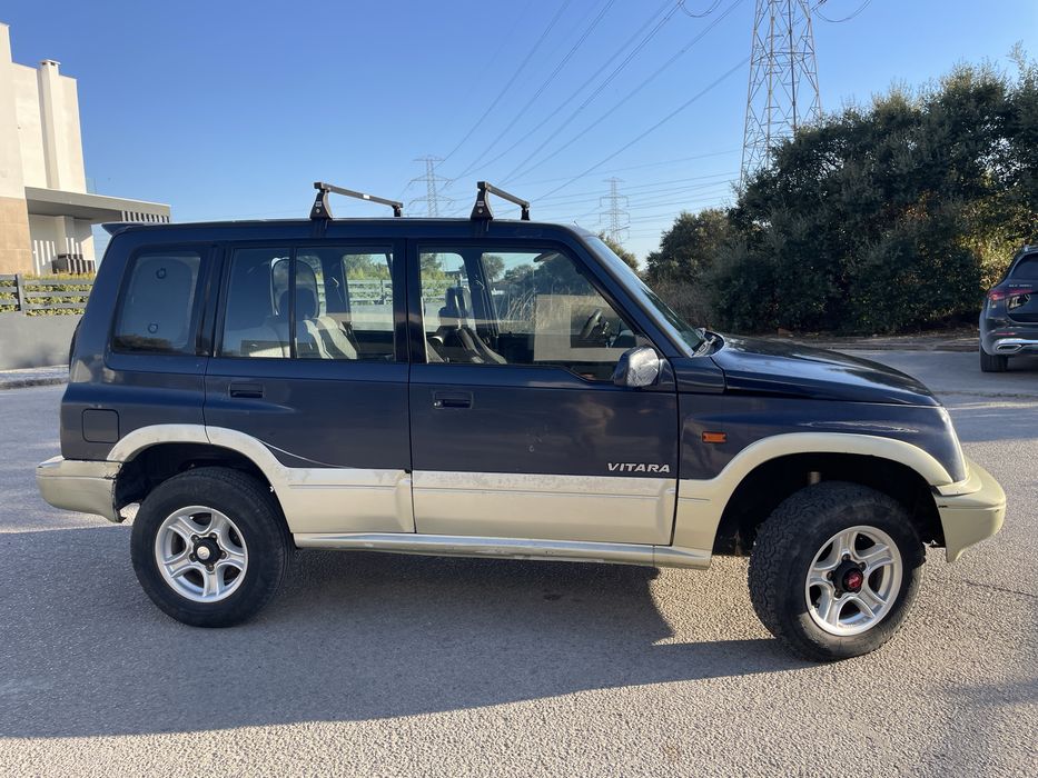 Suzuki Vitara 5 portas 1997 - Extras legalizados