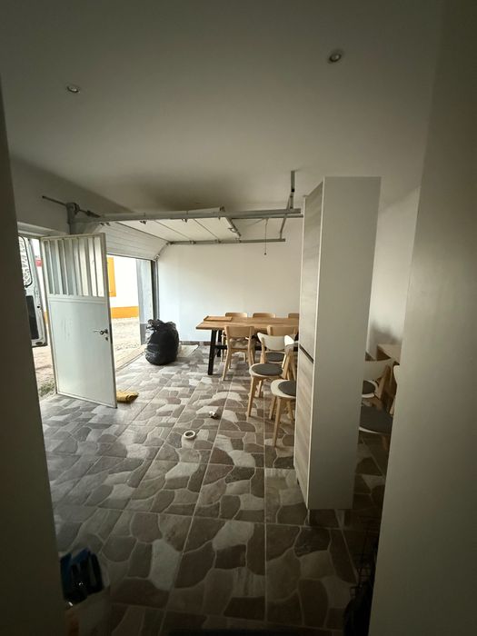 Portão elétrico de garagem