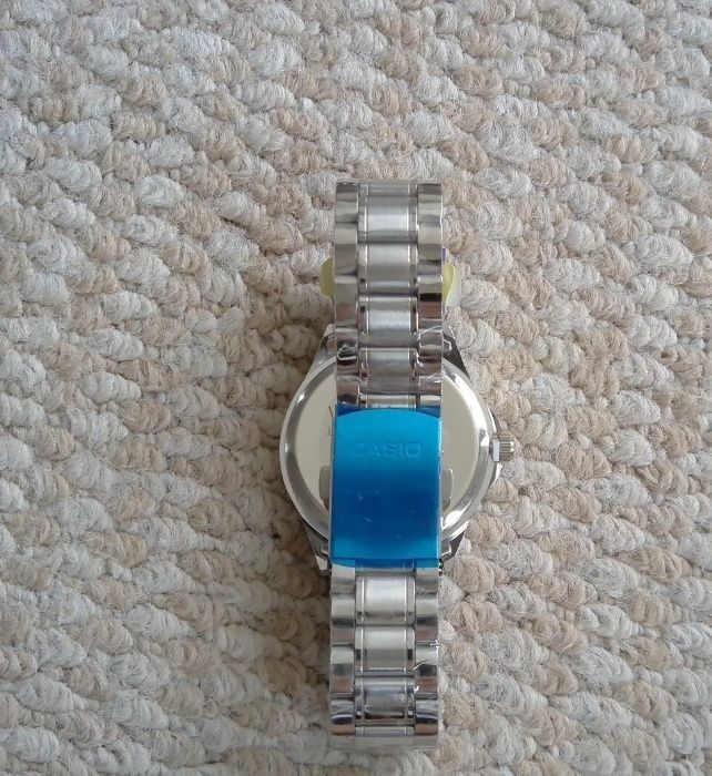 CASIO relógio de quartzo aço novo