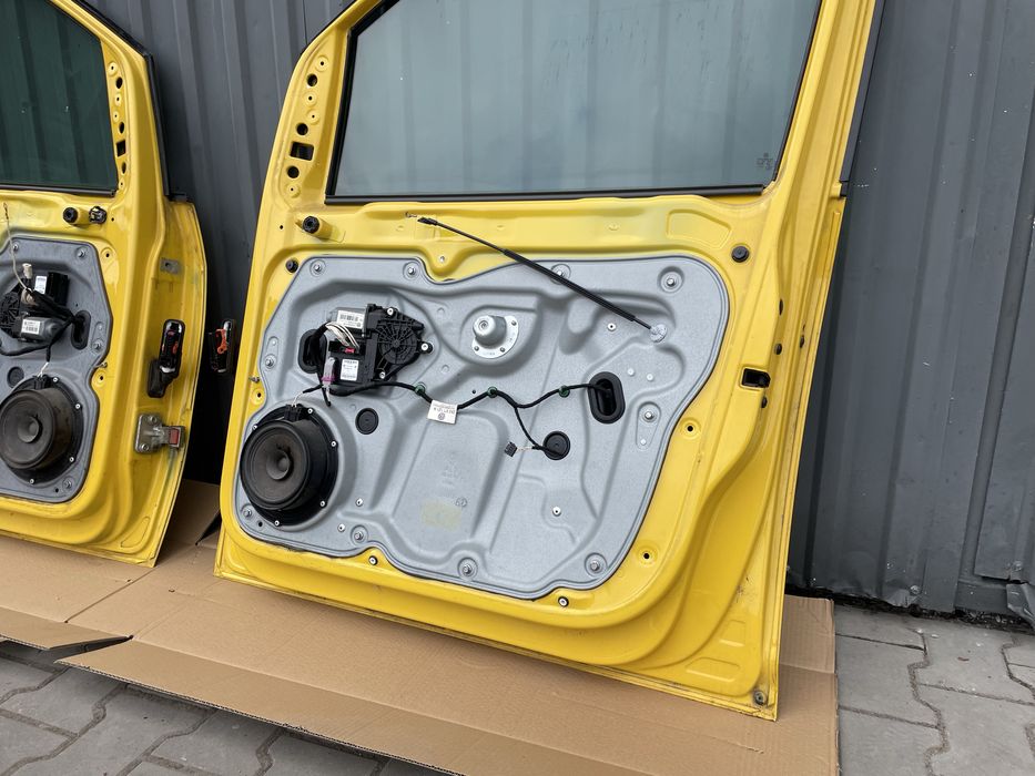 Двері Volkswagen Caddy Каді розборка