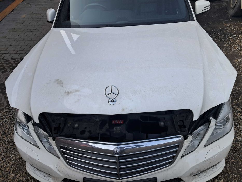 Maska mercedes w212 650 lakier