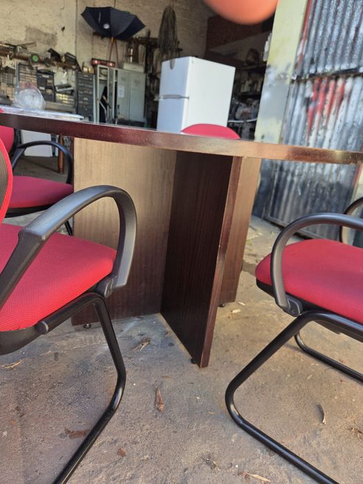 Mesa de reuniões