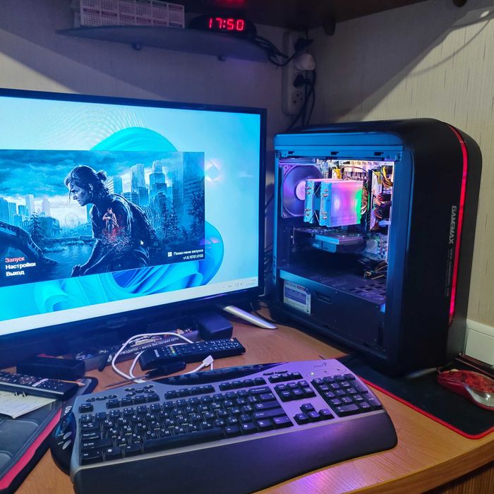 П\К Xeon E5-2670,DDR4 / 2x8Gb ,GT 1030(2Gb),SSD-256gb+HDD-500,б\ж 550w