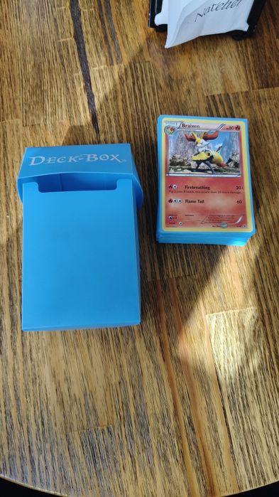 Deck box pokemon