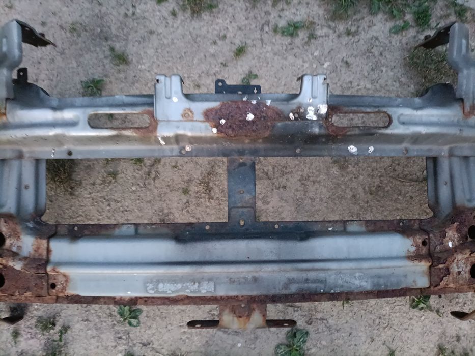 Pas przedni captiva 06-10 r