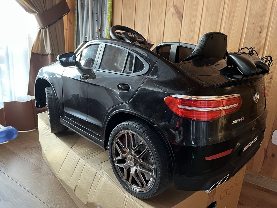 Дитячий автомобіль Mercedes-Benz GLC 63S AMG 4Matic