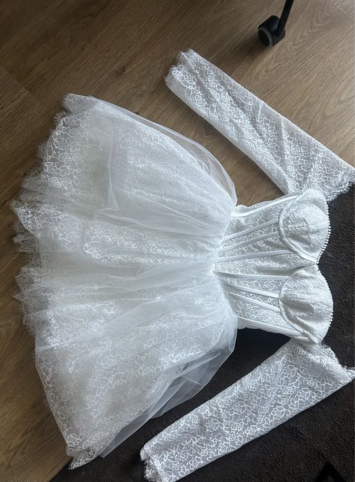 Krótka suknia slubna M/L