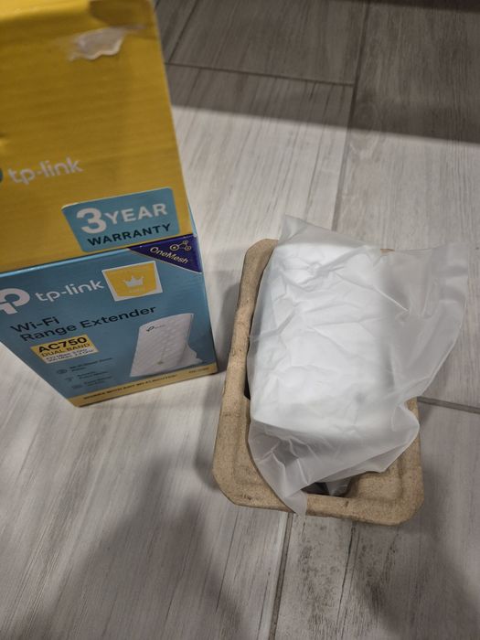 TP-link wifi extender AC750445376283721093121