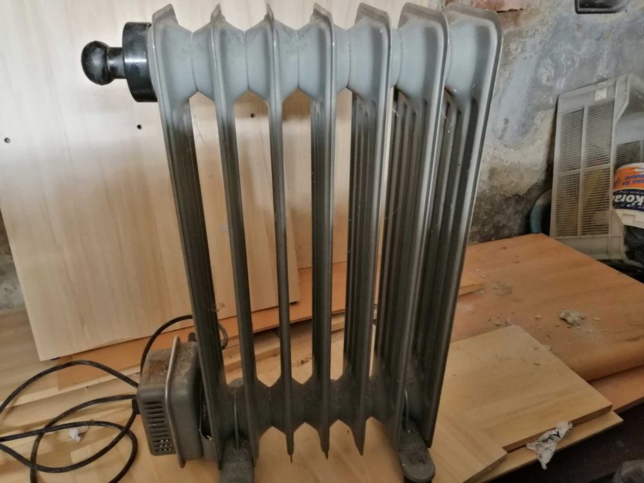 Grzejnik olejak elektryczny