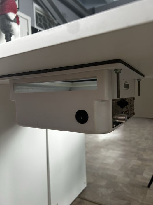 Врізна манікюрна витяжка TERI turbo