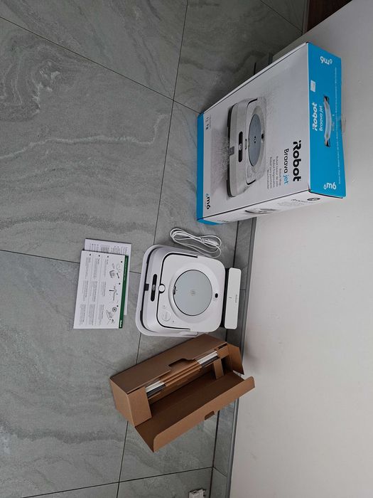 Robot mopujący sprzątający mop automatyczny iRobot Braava jet m6 biały
