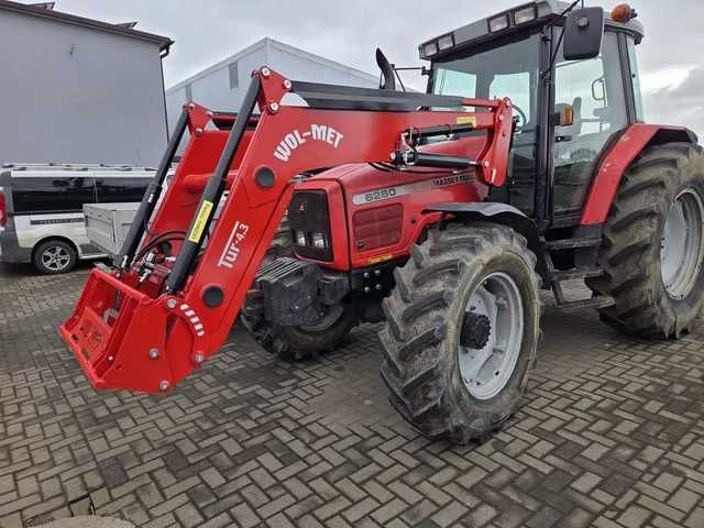 Ładowacz czołowy TUR-4 WOL-MET 1500kg Massey Ferguson Forterra dowóz montaż
