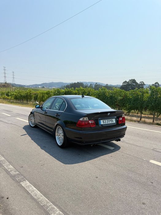 BMW 323 — fotografia 4