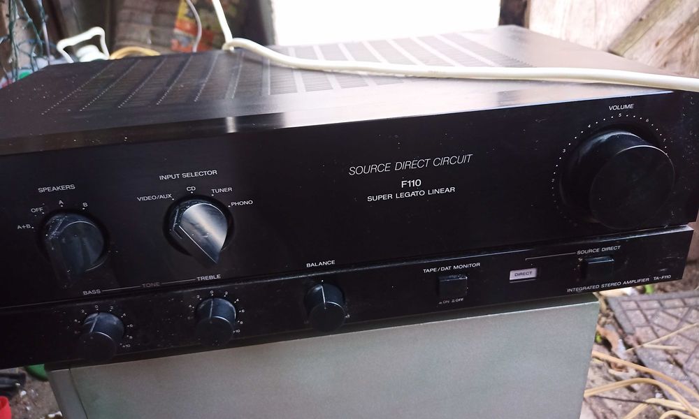 Sony Ta F110 w pakiecie z tunerem