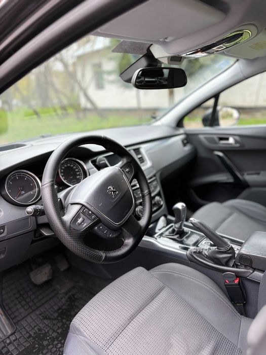 Peugeot 508 2011року