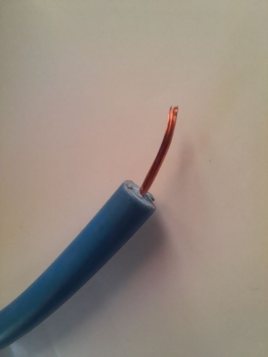 Кабель високовольтний ПВВ-1